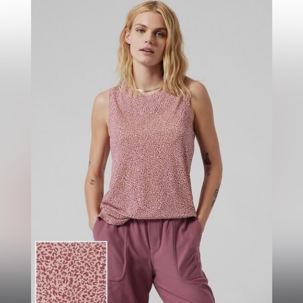 Athleta breezy tank micro cheetah bashful rose woman’s plus size 2x euc